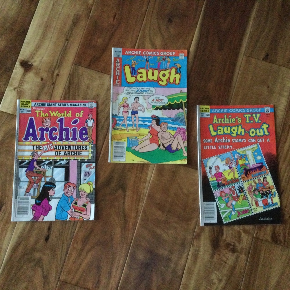 ✔️Vintage Archie Comics Set of 3